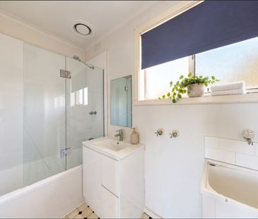 Relaxed Living with Everyday Convenience at Your Doorstep - Photo 6