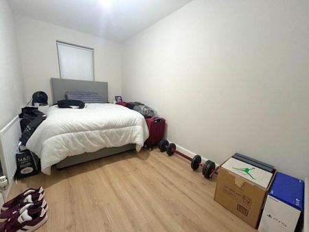 301 College Court Central, Belfast, BT1 6BF - Photo 4