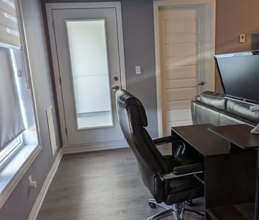 For Lease - 2 Adam Sellers Street Unit# 314, Markham, Ontario - Photo 2