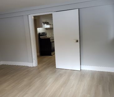 2635 Bsmt Unit 4- 8th Street West, Vancouver, Bc - Photo 1