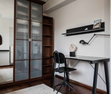 Alluring 2BR Apartment in Marousi - Photo 2