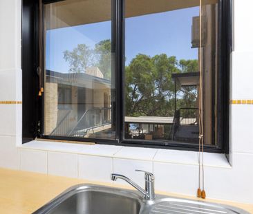 LIGHT, BRIGHT & SPACIOUS - A STUNNING RIVERSIDE RETREAT - Photo 2