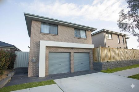 Modern Living in a Prime Locale - Photo 4