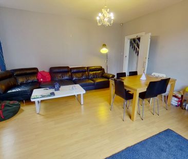 Claremont Villas, Hyde Park - Photo 1