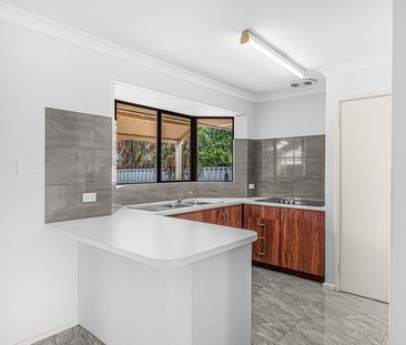 Spacious 3 Bedroom Duplex - 16B Rivergum Place! - Photo 6