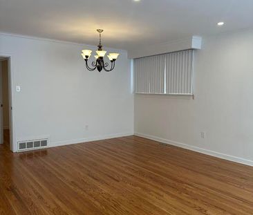 For Lease - 94 Broadlands Boulevard Unit# Main Floor, Toronto, Ontario - Photo 5