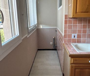 Location Appartement 2 pièces 54m² - Photo 3