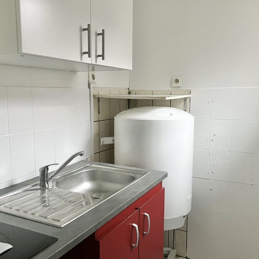 Location Appartement 2 pièces 45m² ROUBAIX 59100 - Photo 1