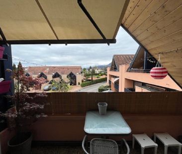 Proche de Nyon, bel appartement de 3,5 pièces dans les combles - Foto 3