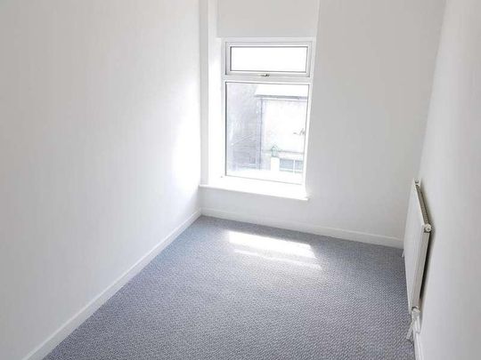 Oxford Street, Pontycymer, Bridgend, CF32 - Photo 1