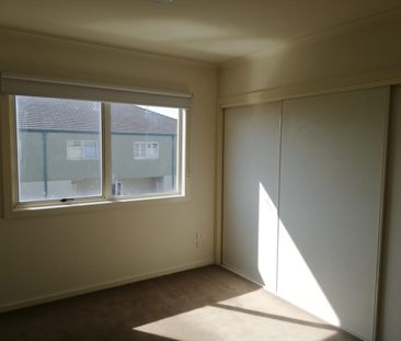 LARGE TWO BEDROOM DOUBLE STOREY - Photo 1