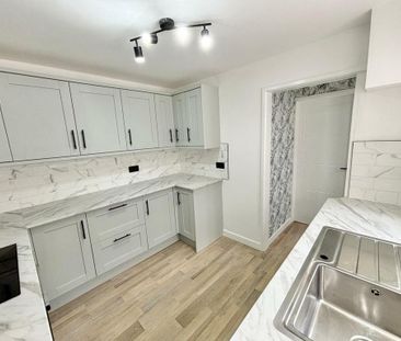 3 bedroom maisonette to rent - Photo 6