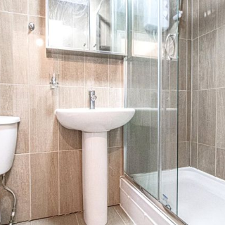 Granby Street Shoreditch E2 - Photo 1