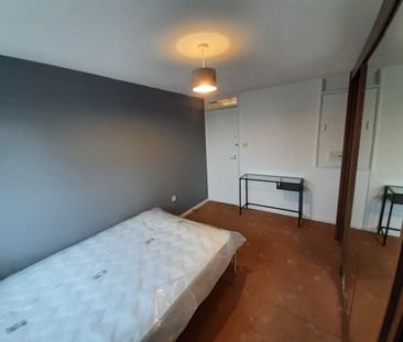 4 Bed End Terrace, Cranmer Walk, NG3 - Photo 6