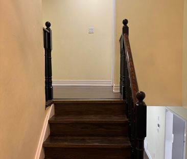 For Lease - 289 Edenbrook Hill Drive, Brampton, Ontario - Photo 6