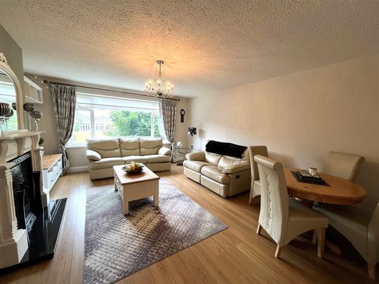 Johnstown House, Ballygall Road, Glasnevin, Dublin 11 - Photo 1