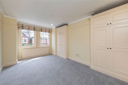 First Avenue, Mortlake, London, SW14 - Photo 2