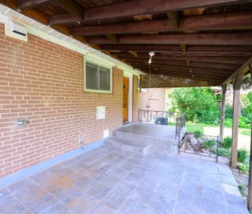 For Lease - 1295 Pinegrove Road Unit# Lower, Oakville, Ontario - Photo 3