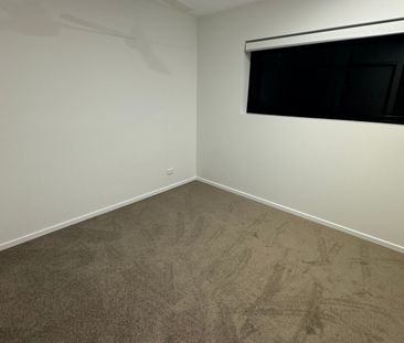 Sippy Downs - Photo 2