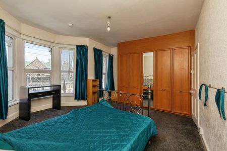 4 bedroom house to rent - Photo 3