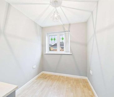 Watton Close, Pendlebury, Swinton, Manchester, M27 - Photo 2