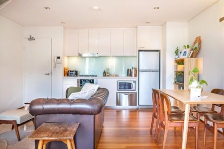 6/53 Glasgow Avenue, Bondi Beach, NSW 2026 - Photo 4