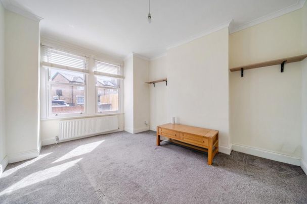 2 bedroom maisonette to rent - Photo 1