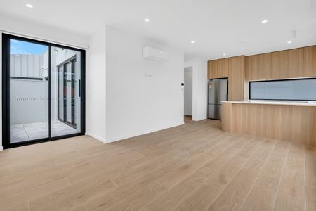 1-4/154 Separation Street, Northcote VIC 3070 - Townhouse For Rent | Domain - Photo 3