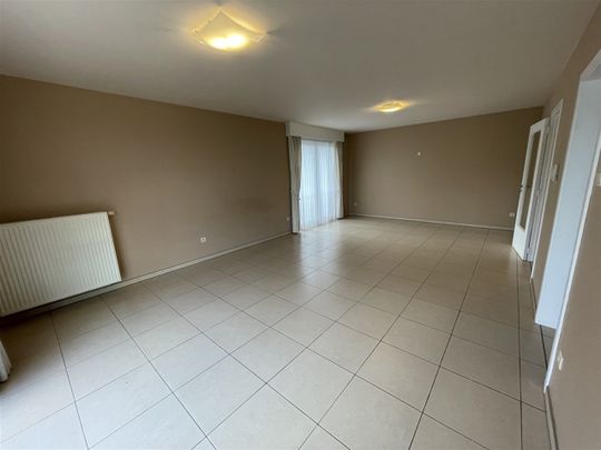 Appartement te huur in Laarne - Photo 1