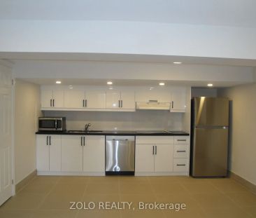 388 Centre Street N ##B2 - Photo 4