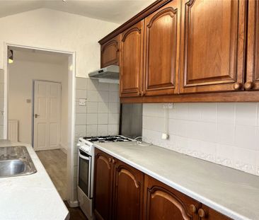 Main Street, Balderton, Newark, Notts, NG24 - Photo 5