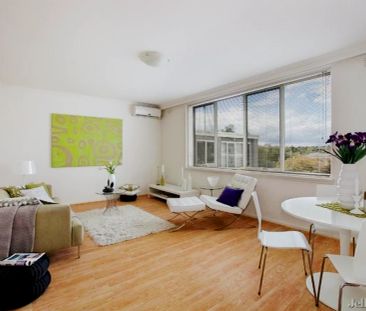 2 Bed, 1 Bath - Photo 1