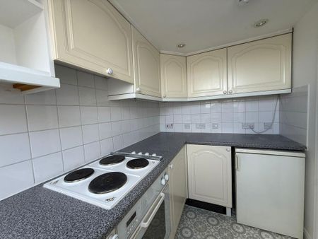 1 bedroom flat to rent - Photo 2