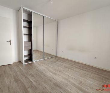 Location Appartement 2 pièces 49m² - Photo 2