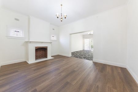 46 Alpha Road, Willoughby NSW 2068 - House For Rent | Domain - Photo 2