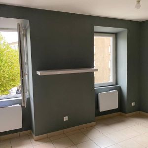 Location appartement 1 pièce 21.08 m² à Les Vans (07140) - Photo 2