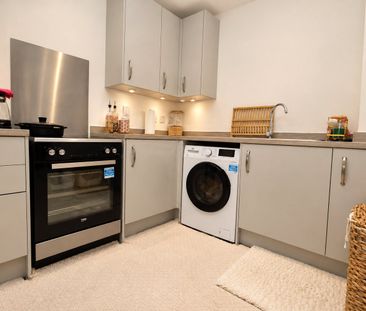 London Road, Thornton Heath, CR7 6AW - Photo 6