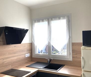 Location Appartement 2 pièces 43m² - Photo 2