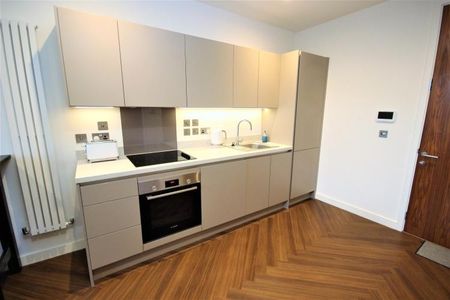 1 bedroom apartment to rent - Photo 2