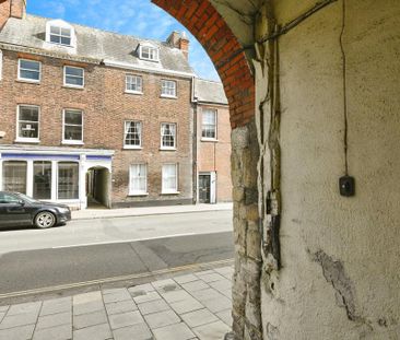 4 bedroom terraced house to rent - Photo 6