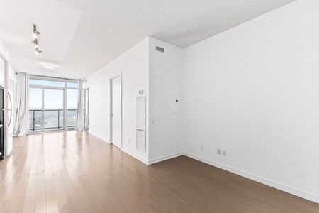 For Lease - 105 The Queensway Avenue Unit# 2504, Toronto, Ontario - Photo 2