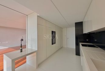 Apartamento T3 em Porto