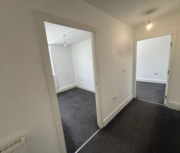 Barley Lea House, Stoke Aldermoor - Photo 6