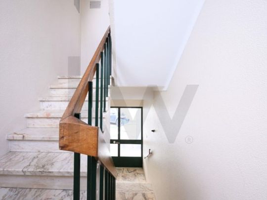 4 room luxury Apartment for rent in Cascais e Estoril, Portugal - Photo 1