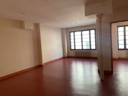 Location Appartement 2 pièces 58m² BORDEAUX 33000 - Photo 2