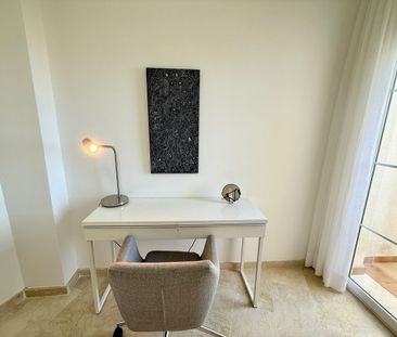 Apartment – Penthouse in Manilva - Photo 2