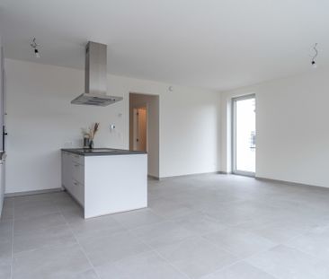 Nieuwbouwappartement met 2 slpks, terras en autostaanplaats. - Photo 5