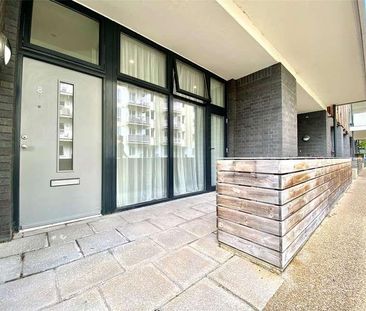 Invicta, Millennium Promenade, Bristol, BS1 - Photo 4