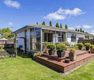 Spacious & Sunny in Casebrook - Photo 3