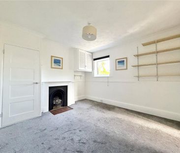 Studio to rent - Photo 6